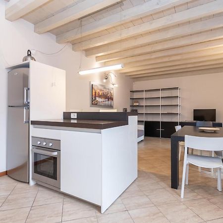 Trilocale Rua Sovera 85 - F&L Aparment Brescia megye Kültér fotó